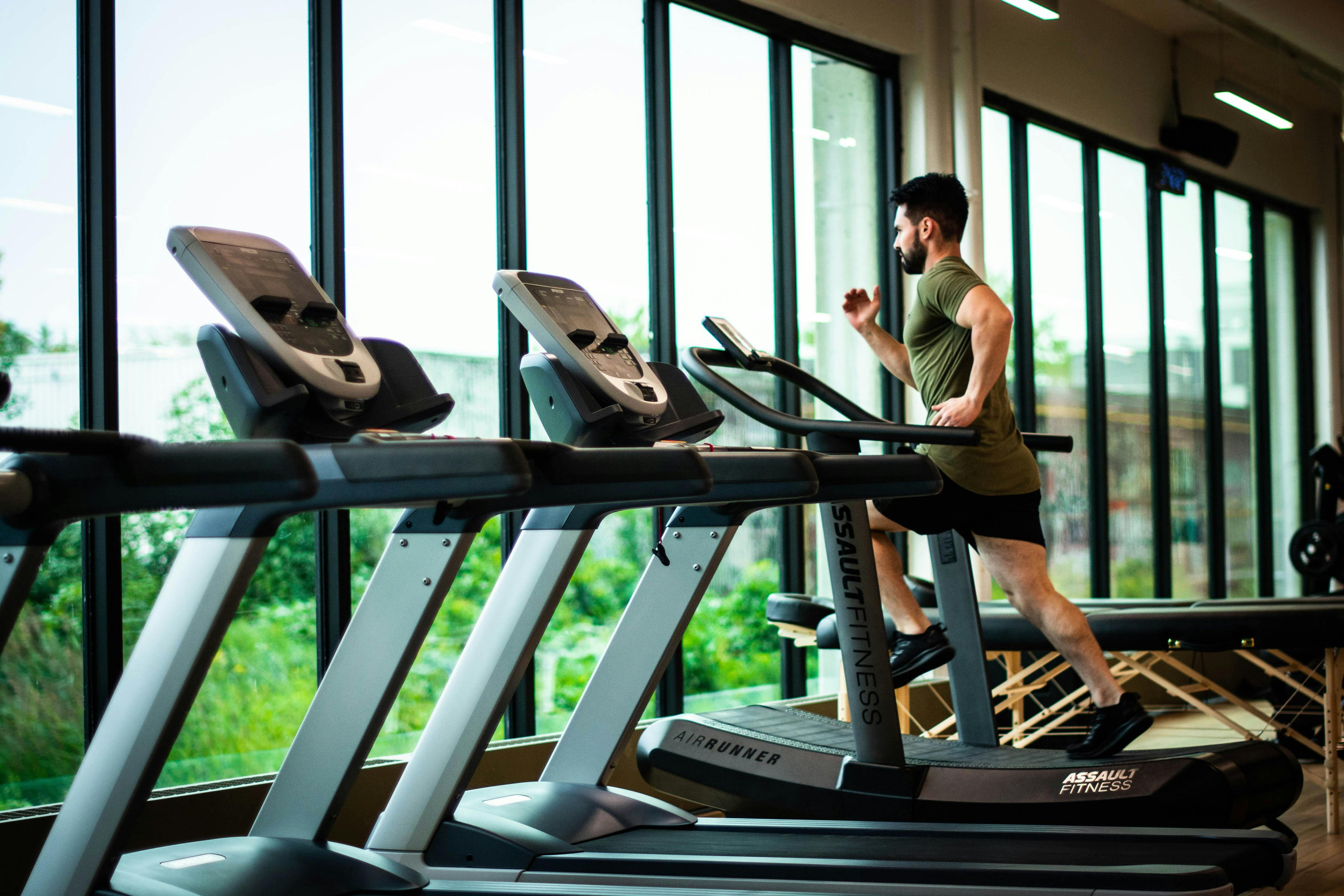 Man exercising | Source: Pexels